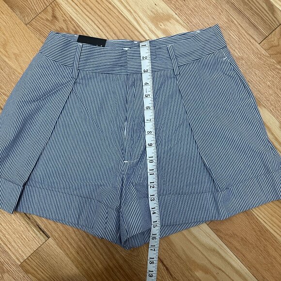 Banana Republic Blue Striped High Waist Shorts - Picture 9 of 9